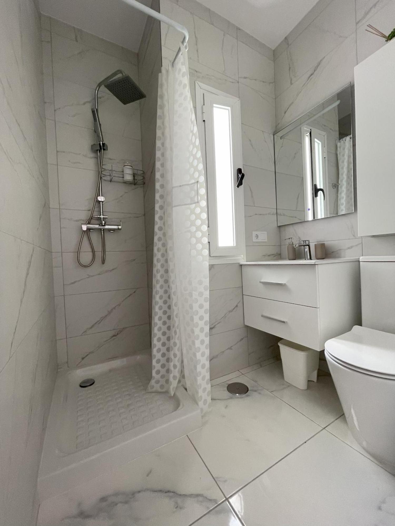 Newly Renovated Apartment With 2 Terrace, 2 Bedroom, 5Min Beach Puerto de Santiago  Kültér fotó